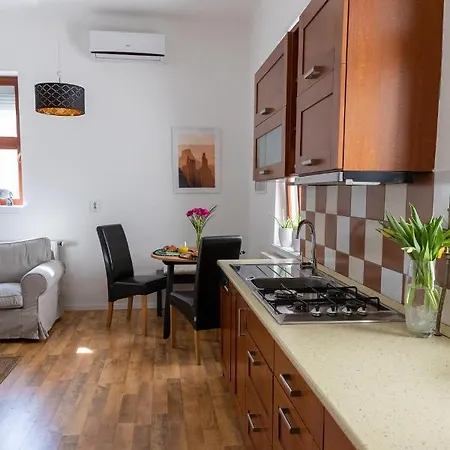 Daire Republic Apartman Baja